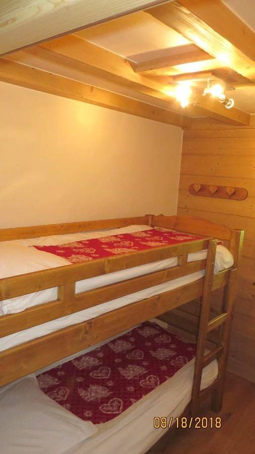 Gîte pour 6 personnes, avec vue et jardin dans Office De Tourisme Des Contamines Montjoie - 4