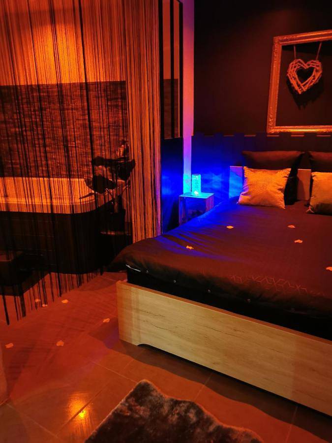 Gîte pour 2 personnes, avec jacuzzi à Allauch - 2