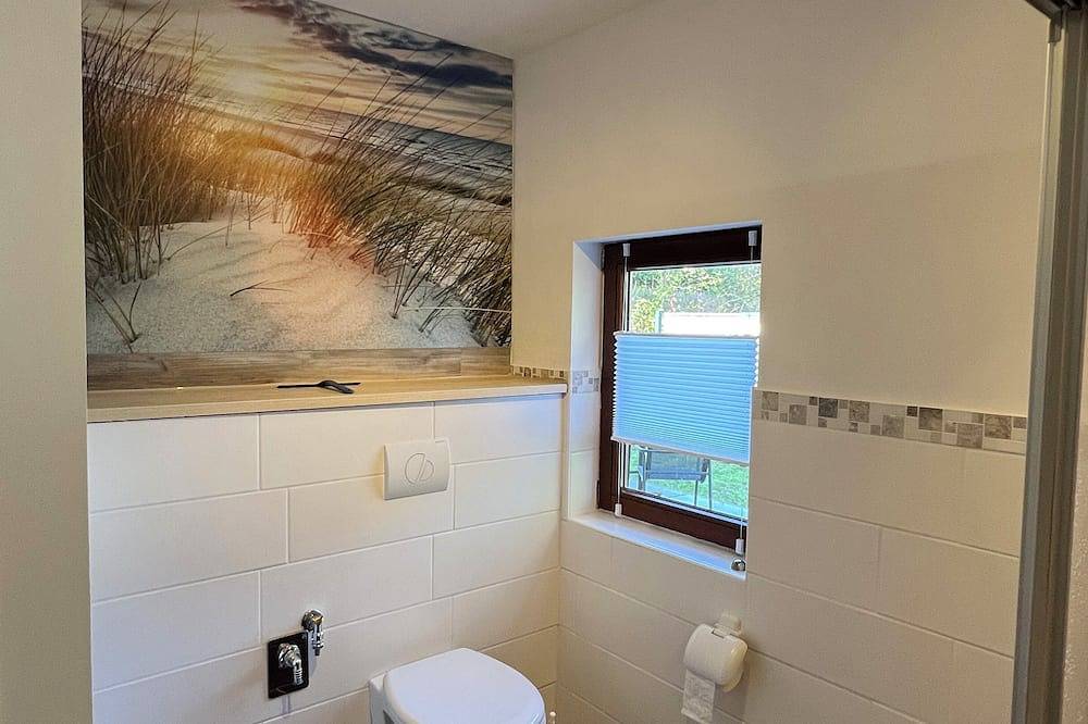 Nur 15Min. zum Strand, großzügiger Bungalow \"Ankerplatz 1\" ganz neu eingerichtet in Hohen Wieschendorf, Hohenkirchen