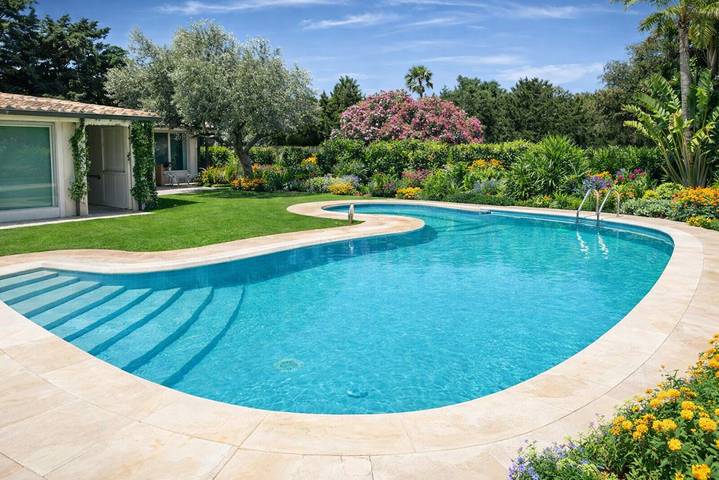 Villa per 6 persone, con piscina e giardino a Villasimius