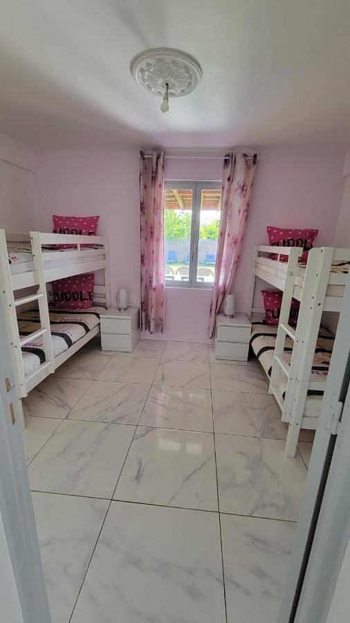 Location de vacances pour 16 personnes, avec vue et terrasse à Menars - 3