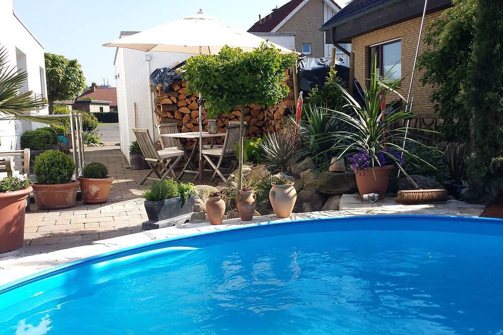 Ganze Wohnung, Svens apartment 45 sqm for 2 persons with pool and palm garden in Steinfurt, Münsterland