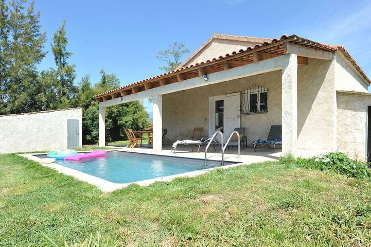 Ferienhaus für 4 Personen, mit Garten