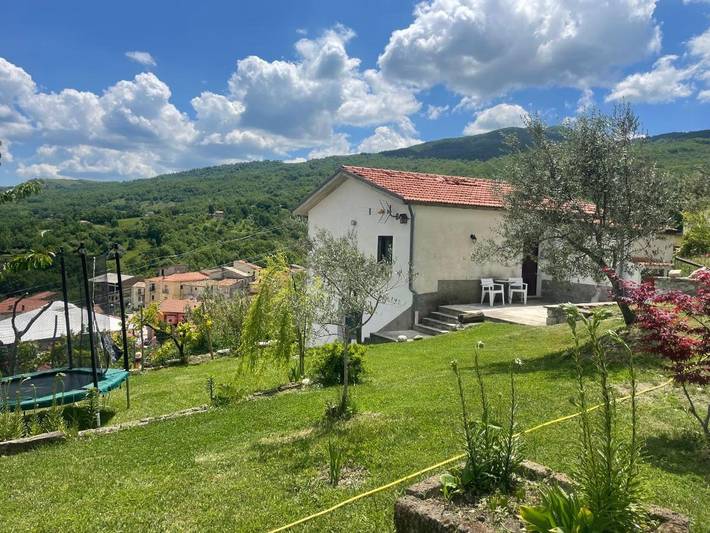 Location de vacances pour 4 personnes, avec Terrasse et Jardin à Civitanova del Sannio