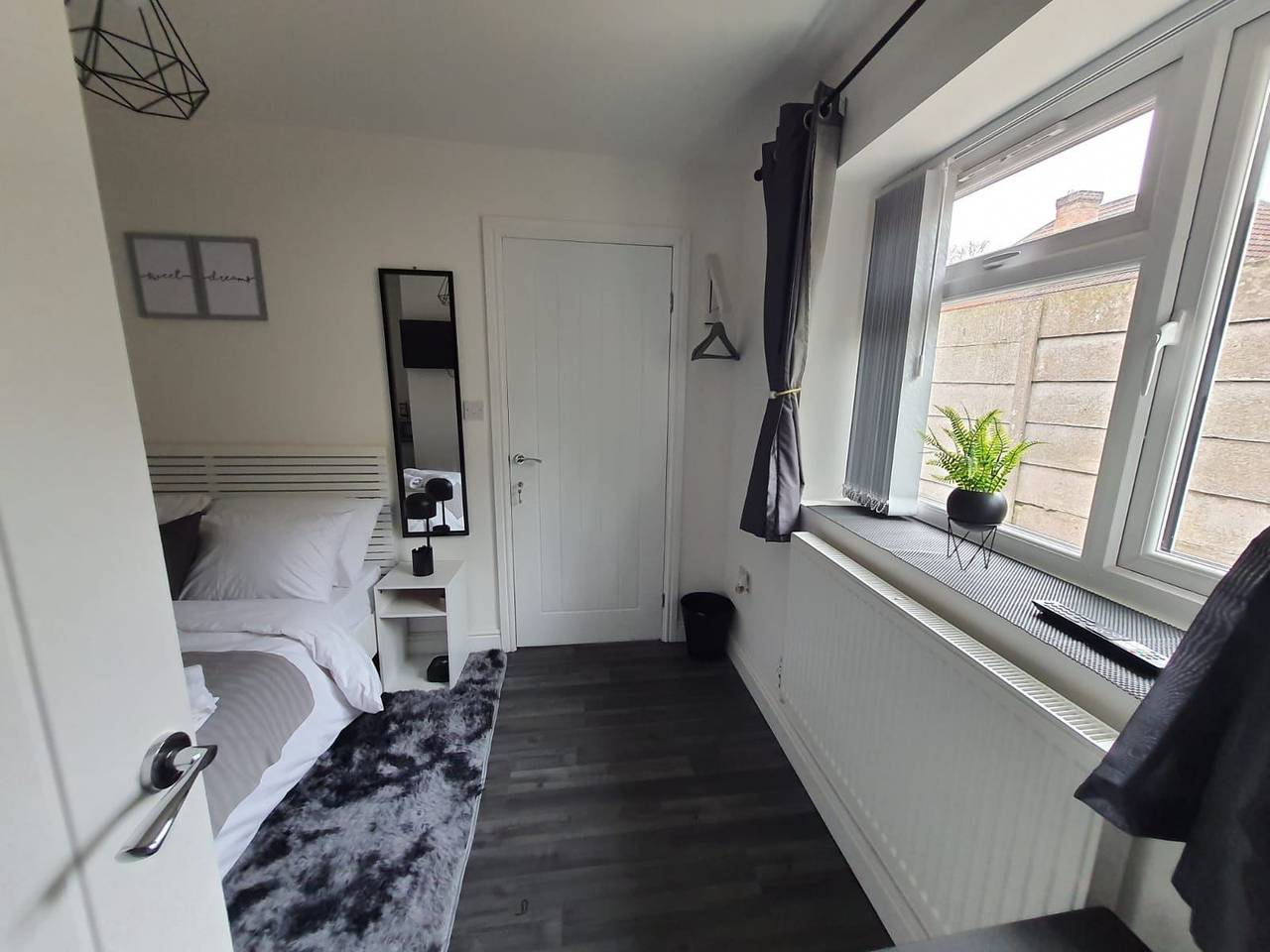 Private Room - Ensuite Bathroom - Free Parking in Birmingham, Birmingham Area
