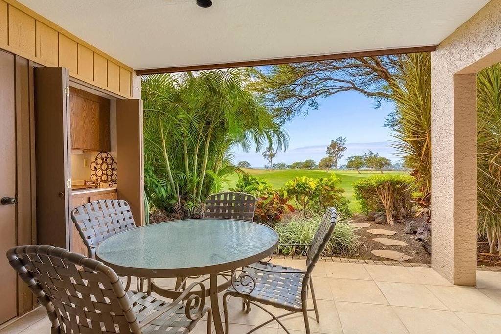 Ganze Wohnung, 15 Minuten Fahrt zum Waikoloa Beach Resort * Meerblick * Cooler Elevation in Waikoloa Village, Kohala