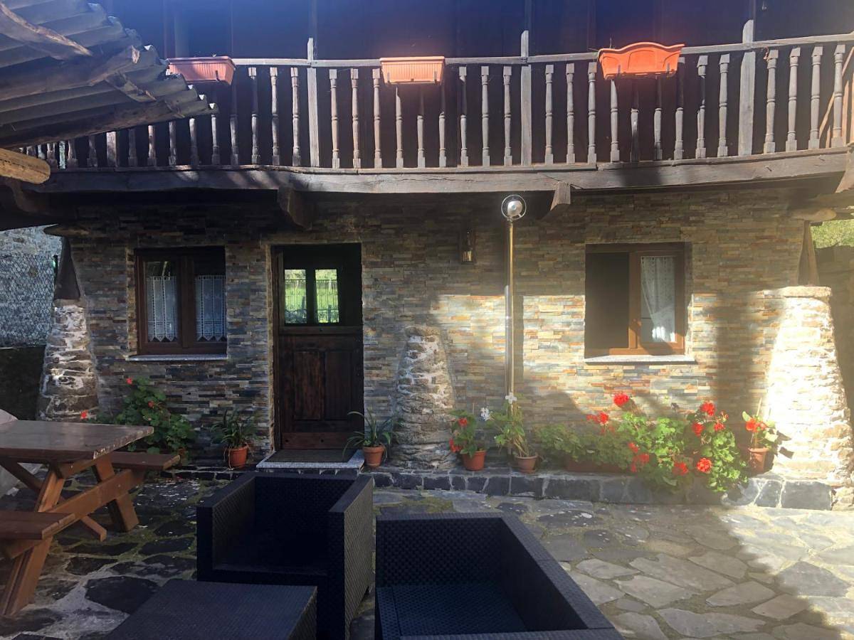 Two-Bedroom House in Tineo, Costa Verde