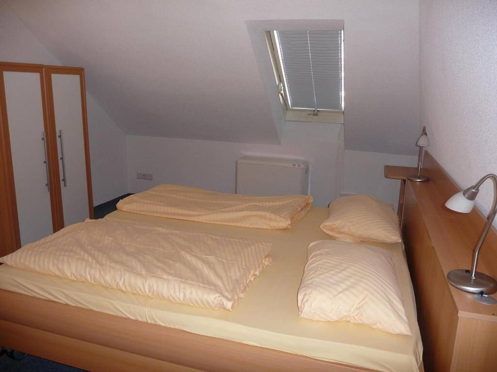 Entire apartment, Holiday Apartment "Haus Dachsberg 331 Todtmoos" with Balcony & Wi-Fi in Todtmoos, Southern Black Forest