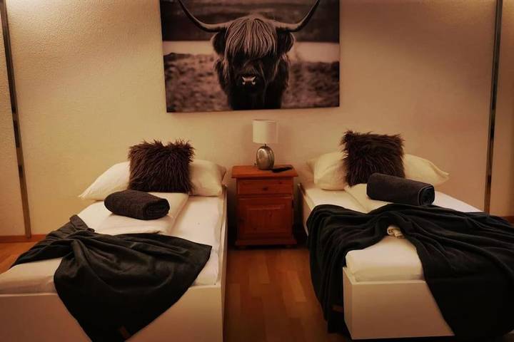 Gîte pour 4 personnes, avec vue, adapté aux familles à Coire - 2