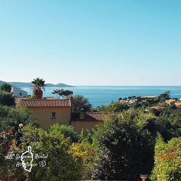 Gîte pour 4 personnes, avec jardin et terrasse à Pietrosella