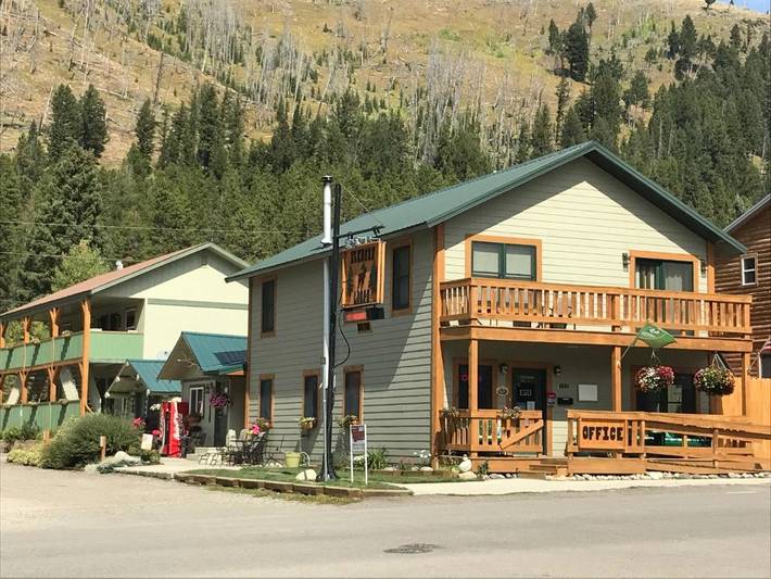 Hôtel pour 4 personnes, avec terrasse