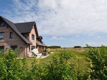 Ferienhaus für 5 Personen, mit Garten und Ausblick, kinderfreundlich in Tinnum
