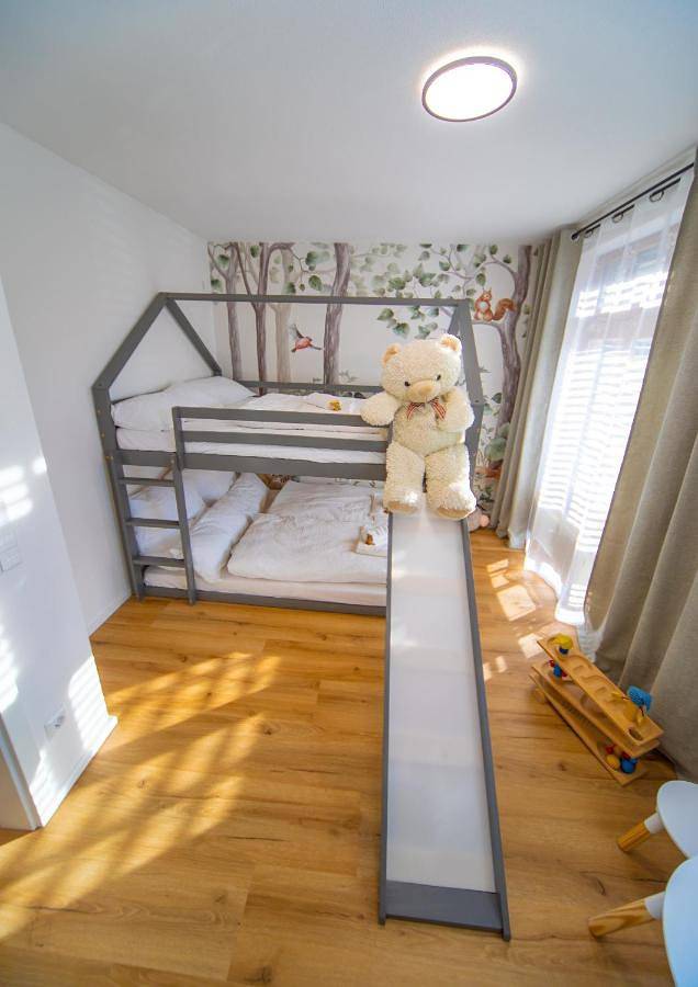 Ferienwohnung für 7 Personen in Schlier - 3
