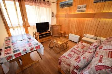 Appartement De Vacances pour 4 Personnes dans La Plagne, Mâcot-la-Plagne, Photo 1