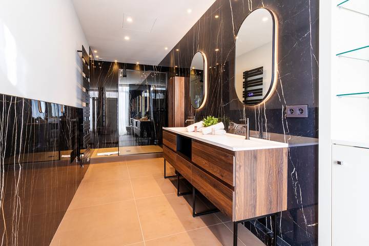 Gîte pour 6 personnes, avec balcon dans Cinema Les Arcades Ales - 3