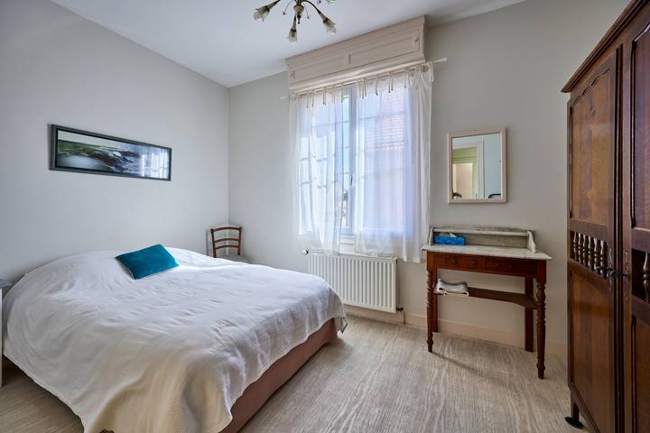 Location de vacances pour 6 personnes, avec jardin à Bernières-sur-Mer - 4