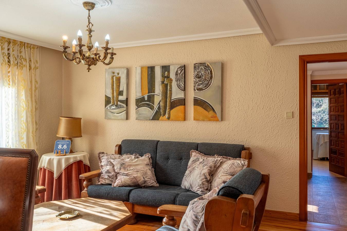 Entire apartment, Apartment 'Casa Geli 2' in La Robellada, Onís – Up to 9 Guests, 4 Bedrooms, 2 Bathrooms in La Robellada, Onís