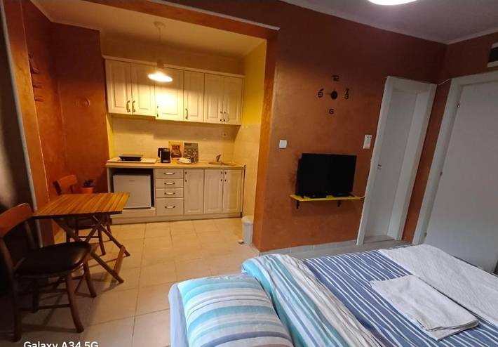 Maison d’hôte pour 2 personnes, avec Balcon ainsi que Terrasse et Vue dans Virpazar