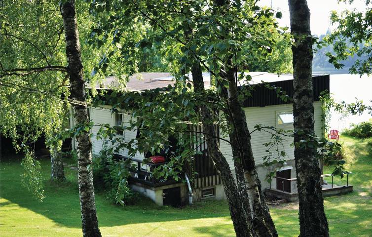 Ferienhaus für 8 Personen, mit Garten und Sauna