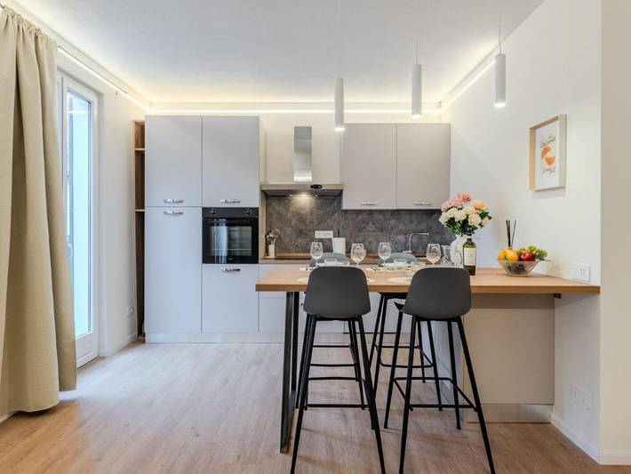 Location de vacances pour 4 personnes, avec terrasse dans Carlazzo - 4