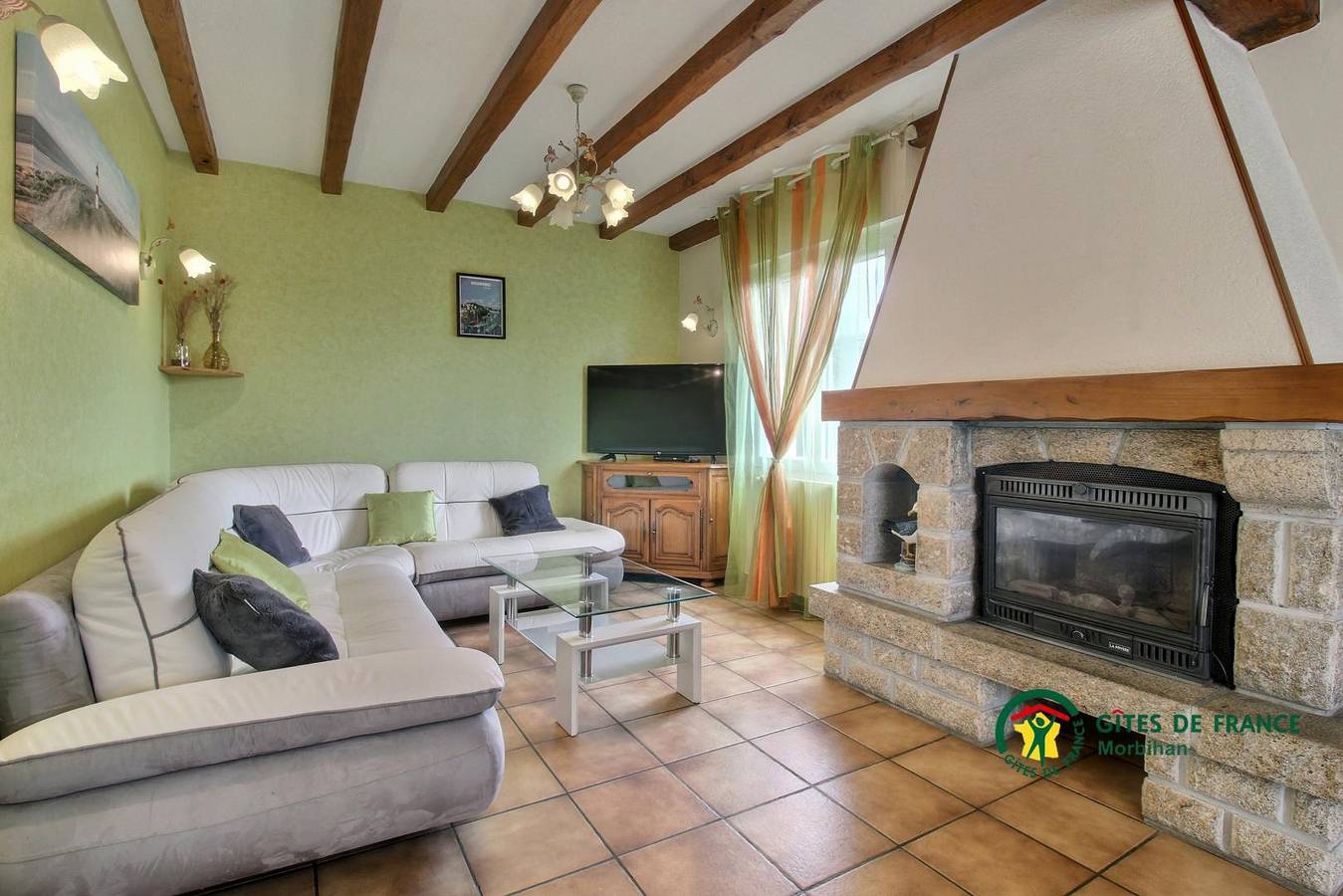 Le Clos du Bas in Noyal-Muzillac, Côte des Mégalithes