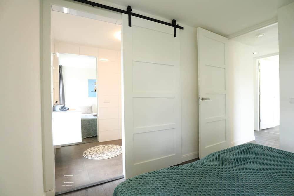 Ferienhaus mit 4 Schlafzimmern und einer Terrasse in Nijkerk, Gelderland