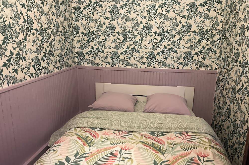 Weaver's house (36 m), full of charm in the center of Cholet, with garden. in Cholet, Cholet und Umgebung