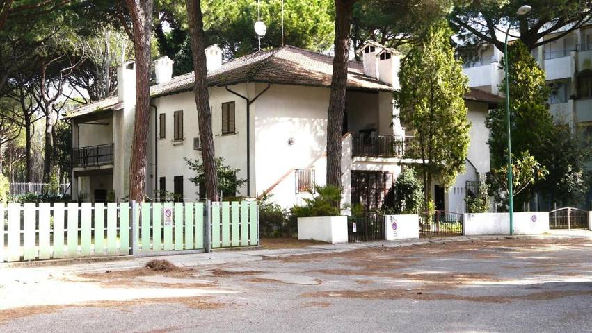Villa per 5 persone, con Balcone e Giardino a Lido di Spina