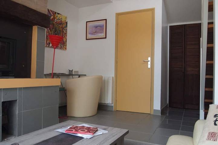 Location de vacances pour 2 personnes, avec terrasse et jardin dans Plage Du Billou Santec - 4