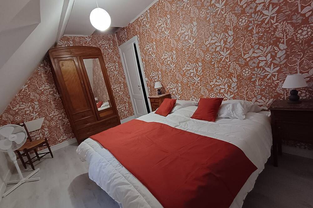 Clos Peyredoulle: 4-star hotel with a pool, billiards, and grounds in Blaye, Blaye und Umgebung