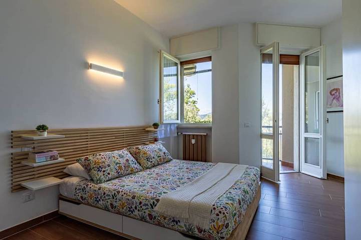 Ganze Wohnung, Lake View - Apartment with a terrace overlooking the lake - AC - WiFi - By Guestaly in Dormelletto, Lago Maggiore (Piemont)