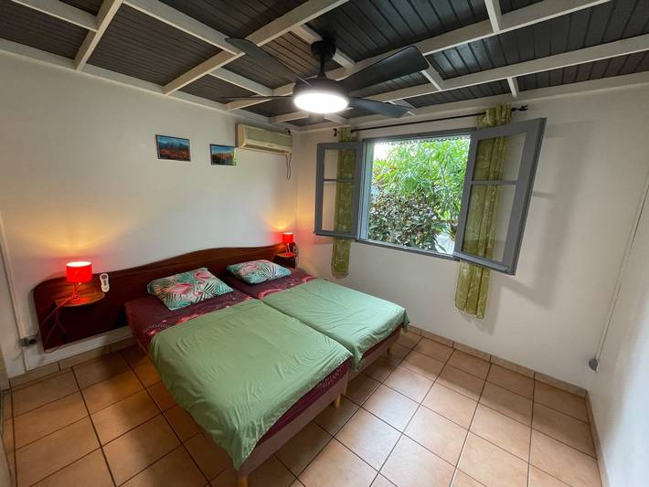 Komfortables Ferienhaus mit Gemeinschaftspool und Garten in Saint-Louis in Saint-Louis, La Réunion