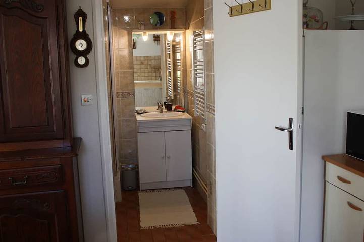 Location de vacances pour 4 personnes, avec jardin et balcon ainsi que jacuzzi et piscine à Saintes - 4