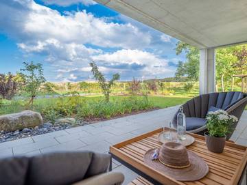 Ferienwohnung für 2 Personen, mit Garten und Terrasse sowie Ausblick, mit Haustier in Lohme