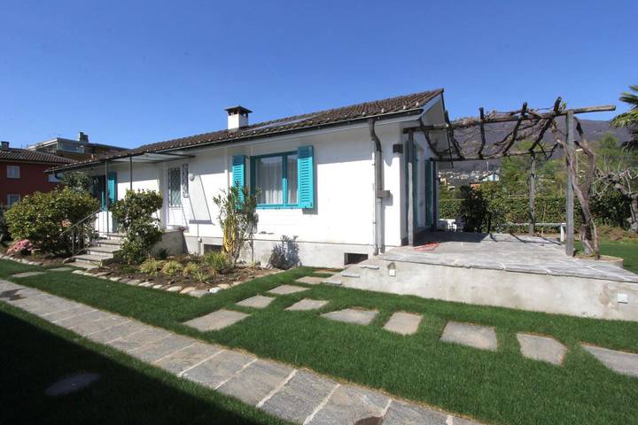 Ferienhaus für 6 Personen, mit Garten am Lago Maggiore (Schweiz) - 2