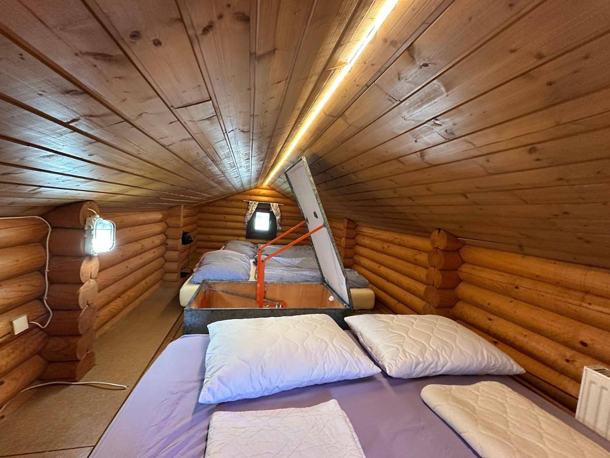 Gemütliche Blockhütte in Wiennähe in Bezirk Tulln