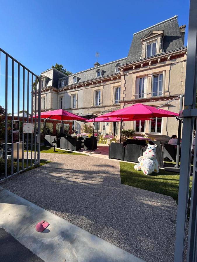 Chambre d’hôte pour 2 personnes, avec jacuzzi et balcon
