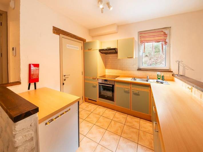 Location de vacances pour 6 personnes, avec balcon ainsi que vue sur le lac et jardin à Bohan - 4