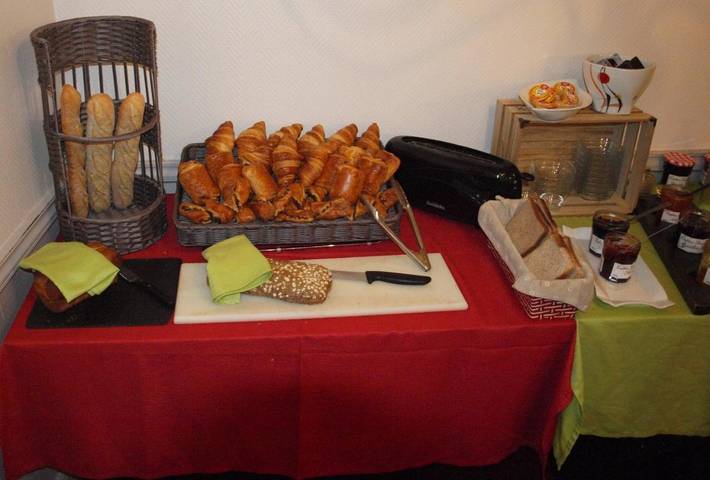 Hôtel pour 2 personnes, avec jardin ainsi que sauna et jacuzzi à Baud (mesure) - 4