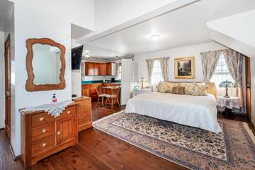 Chambre d’hôte pour 2 personnes, avec balcon et jardin dans Californie