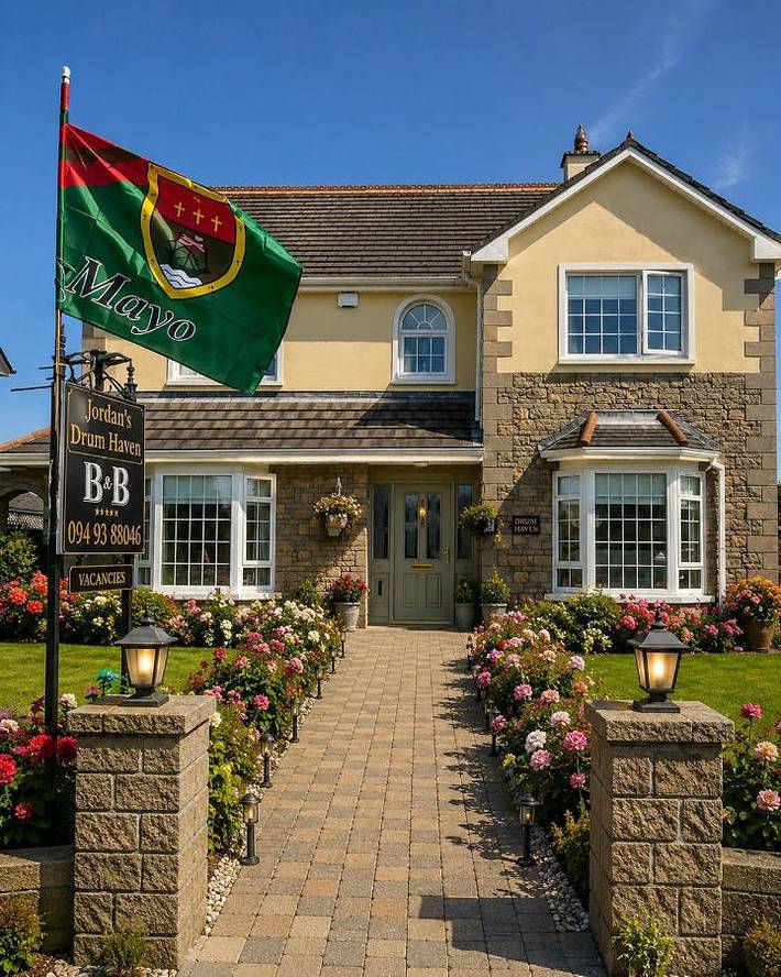 Bed & breakfast for 3 people, with Garden and View in County Mayo