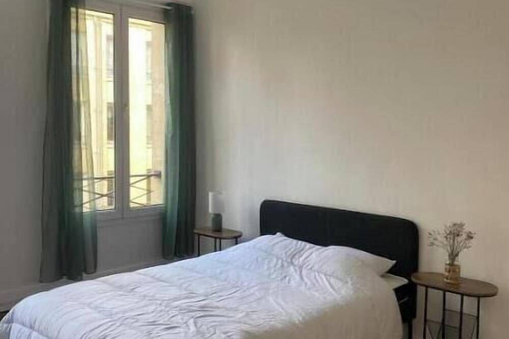 Appartement entier, Spacieux appartement T3 de 100 m2 design en plein centre-ville in Valenciennes, Région de Valenciennes