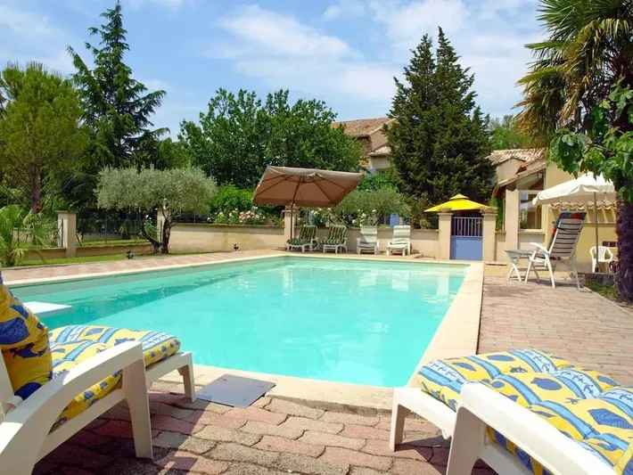 Chalet para 10 personas, con piscina - 1