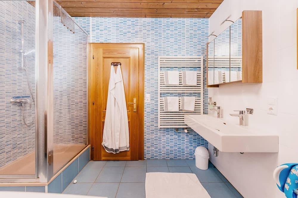 Ferienwohnung Apfelbaum - Bio-Bauernhof Auernig in Obervellach, Lieser-Maltatal