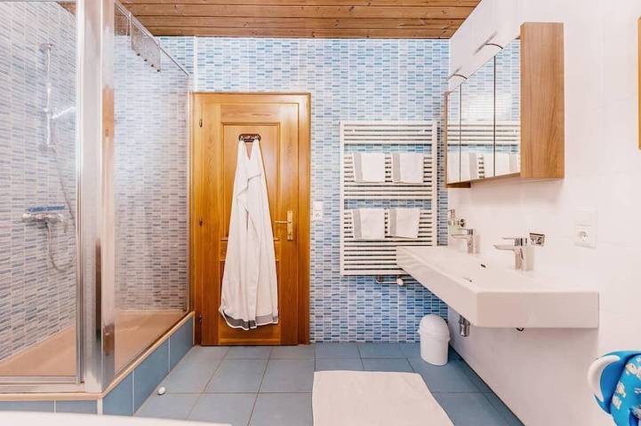 Ferienwohnung Apfelbaum - Bio-Bauernhof Auernig in Hohe Tauern, Obervellach