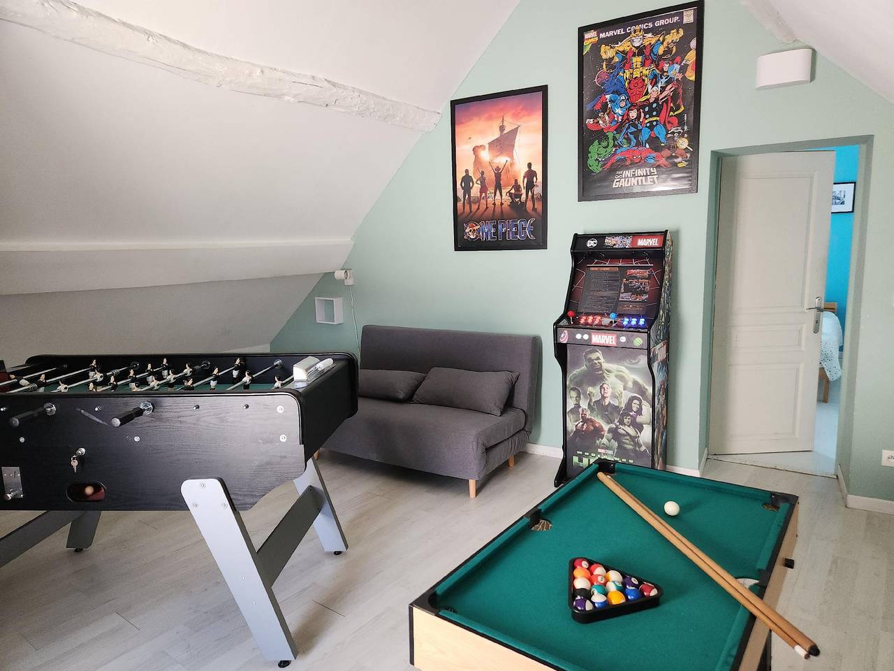 Keep the magic going after Disney land Paris. in Saint-Germain-sur-Morin, Seine-et-Marne