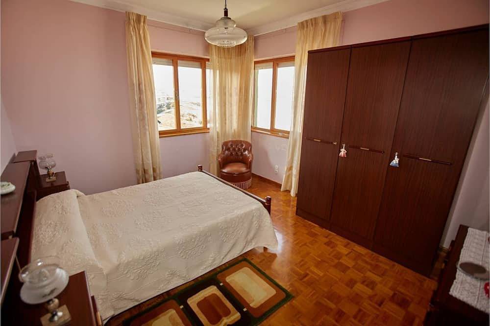 Barreiros. House - Villa in 1st line of beach - Playa de Altar. in Barreiros, Galician Coast