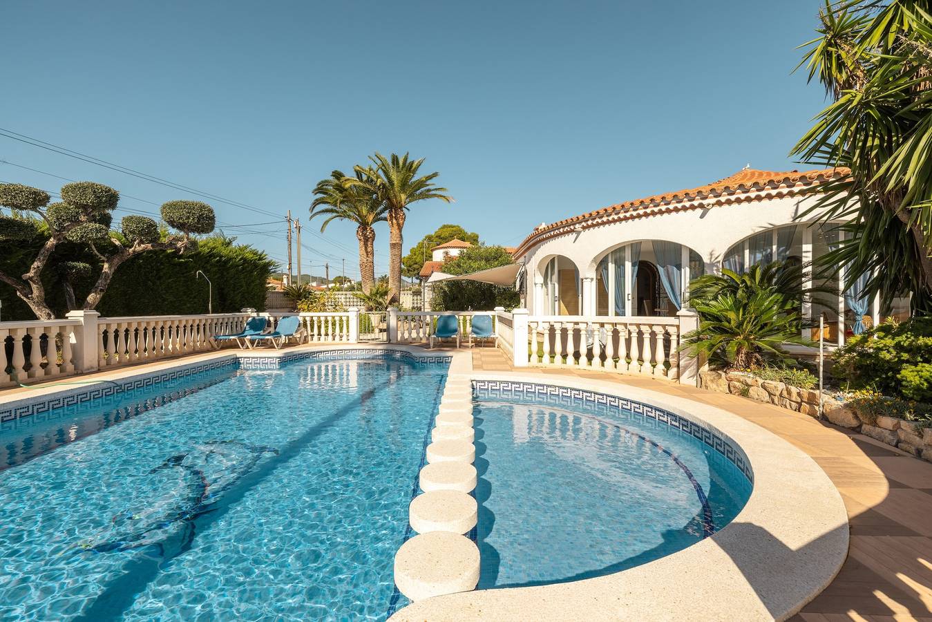 Ferienhaus 'Paraiso Para 4' mit Gemeinschaftspool, Wlan und Klimaanlage in Mont-roig del Camp, Costa Dorada