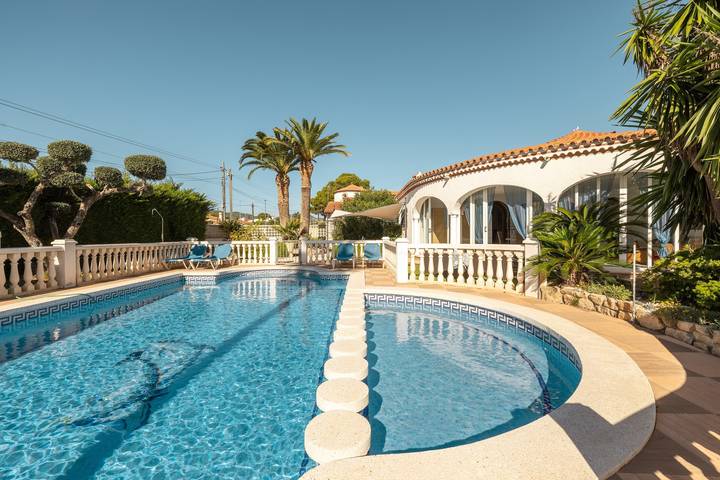 Casa rural para 4 personas, con Balcón además de Jardín y Piscina para niños en Montroig - 2