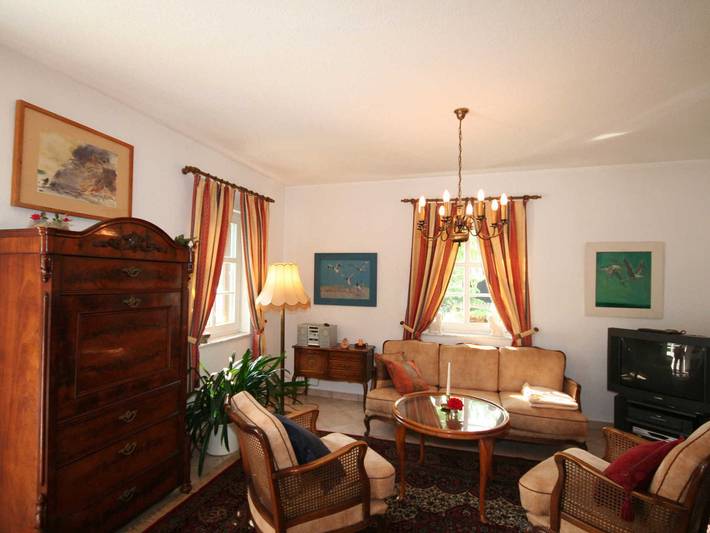 Ferienhaus für 2 Personen, mit Garten und Terrasse, kinderfreundlich in Wustrow - 3